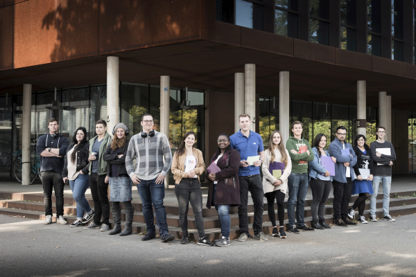Studenten aus Wirtschaftsinformatik